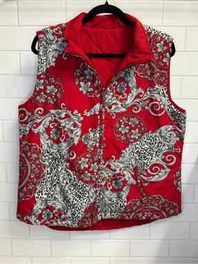 Source Unknown Red and White Quilted Paisley Print Vest
